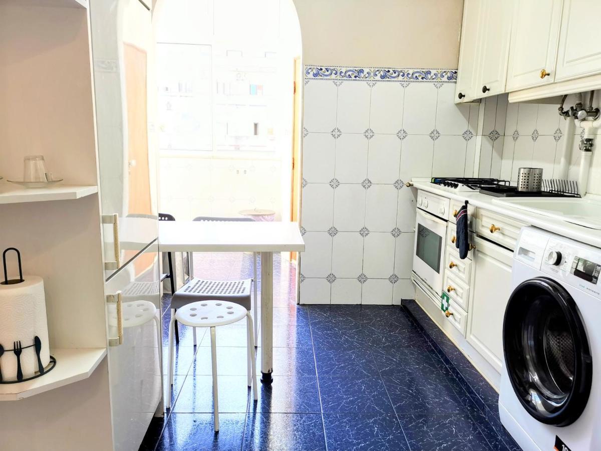 Tradicional Portuguese Apartment Lisboa Ngoại thất bức ảnh